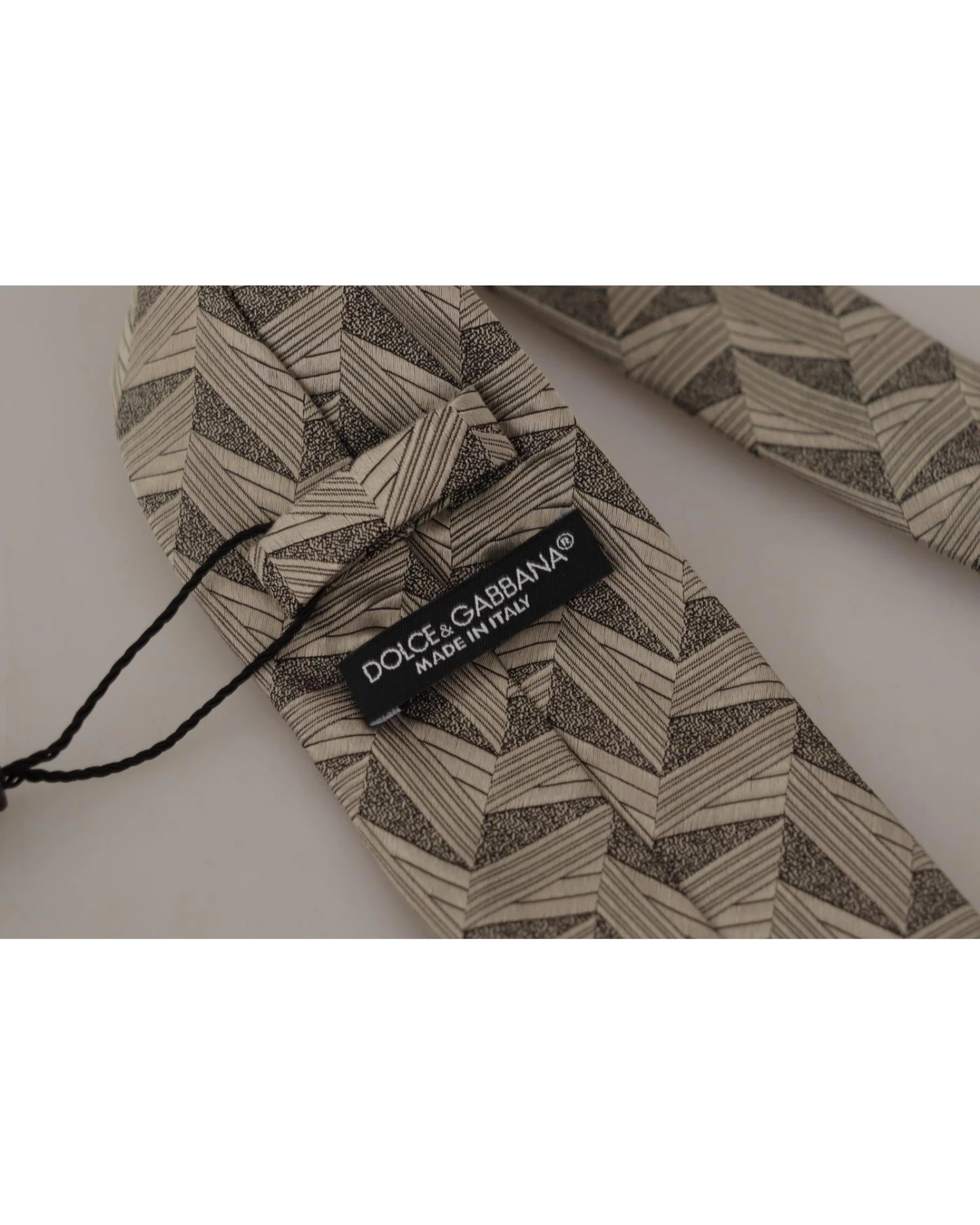 Style Tribute Dolce & Gabbana Men's Beige Fantasy Pattern Adjustable Necktie Accessory Tie 6 Style Tribute Dolce & Gabbana Men's Beige Fantasy Pattern Adjustable Necktie Accessory Tie - Image 4