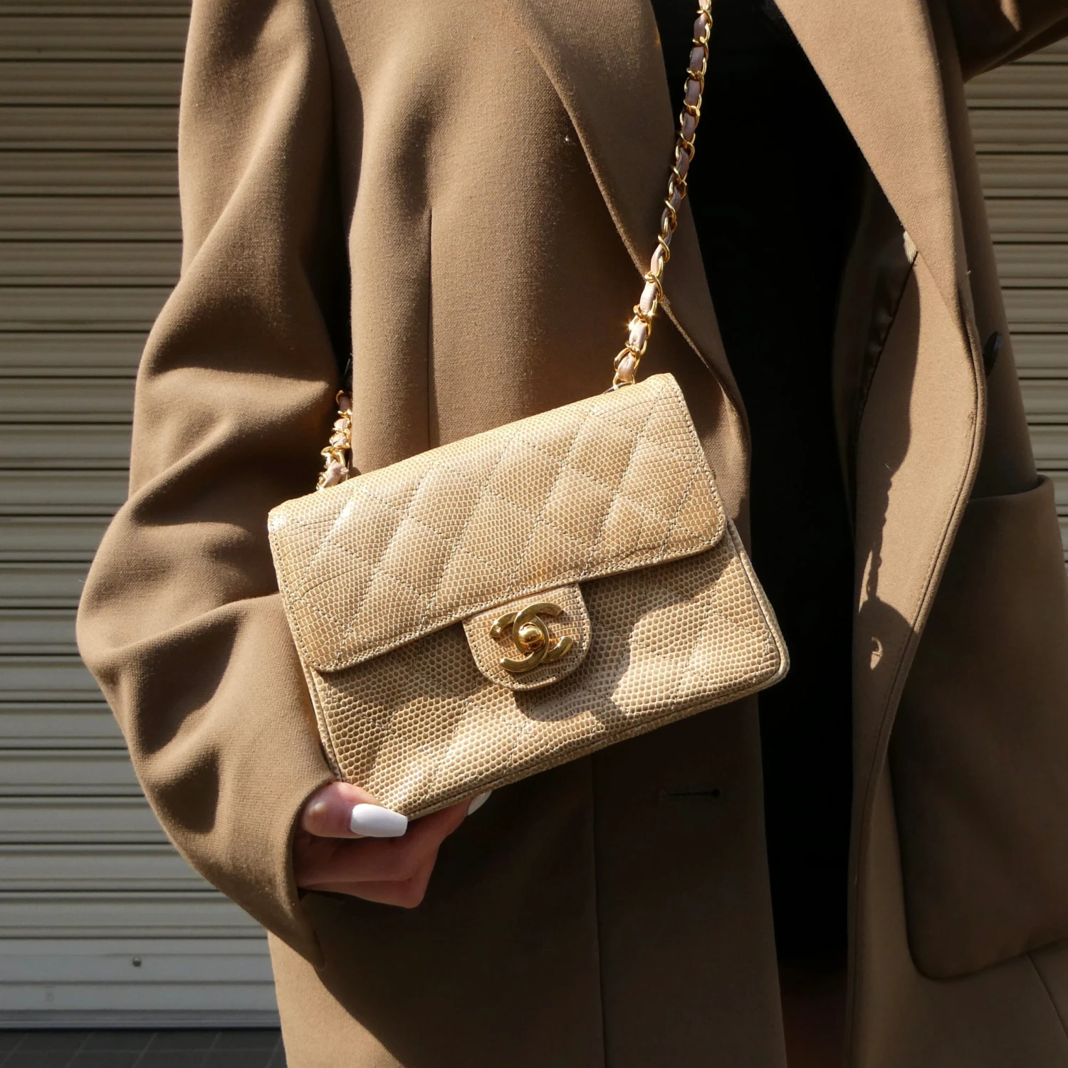 AMORE Vintage CHANEL 1991-1994 Classic Square Flap Mini Beige Lizard 47683 15 AMORE Vintage CHANEL 1991-1994 Classic Square Flap Mini Beige Lizard 47683 - Image 13