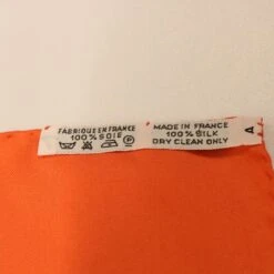 Style Tribute Hermes Carre 90 Rose Scarf Silk Orange Salmon Pink Auth Am3732 14 Style Tribute Hermes Carre 90 Rose Scarf Silk Orange Salmon Pink Auth Am3732 -Best Jewelry Store am3732 8