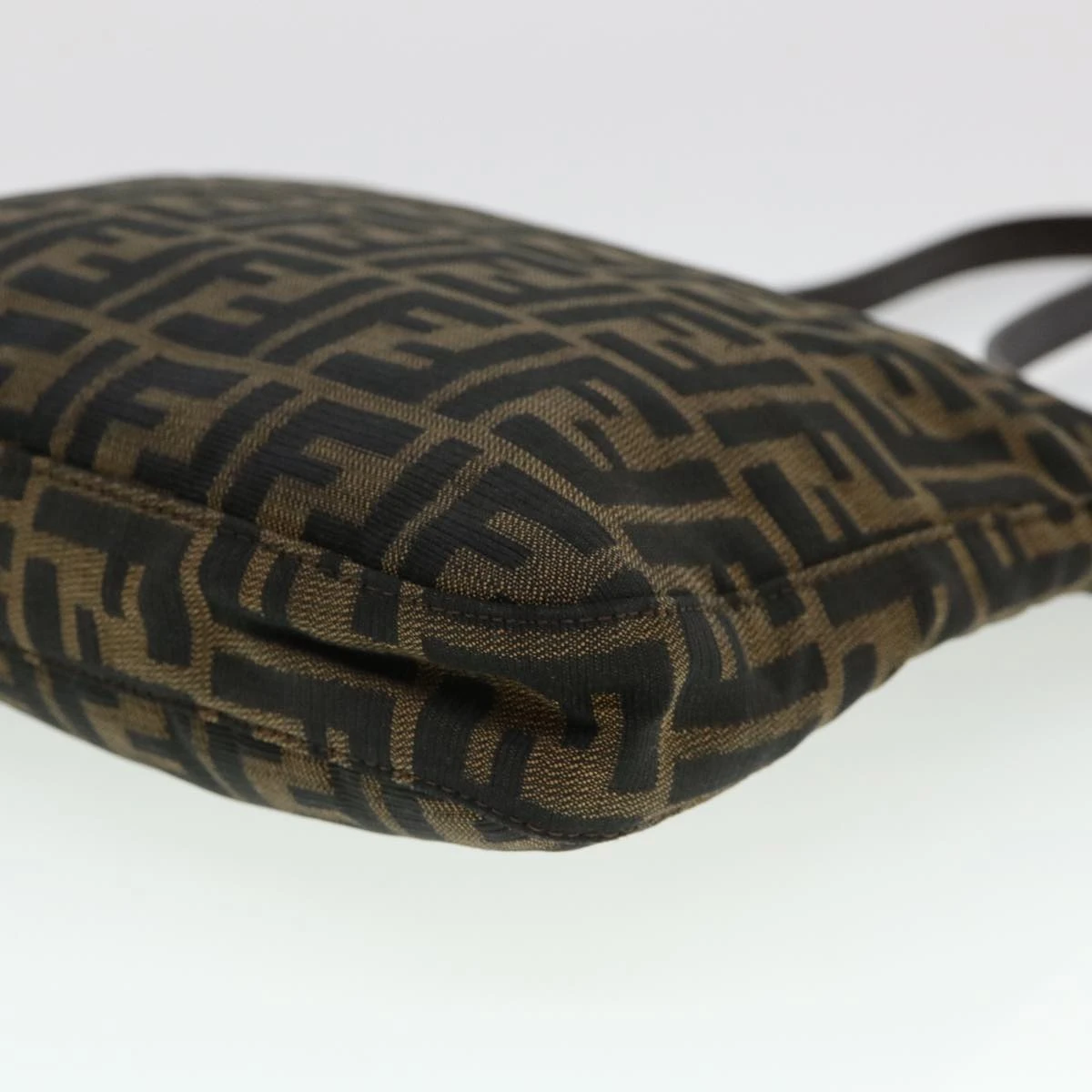 Brand Street FENDI Zucca Canvas Mamma Baguette Shoulder Bag Brown 2258 26727 009 Auth Am4024 19 Brand Street FENDI Zucca Canvas Mamma Baguette Shoulder Bag Brown 2258 26727 009 Auth Am4024 - Image 17