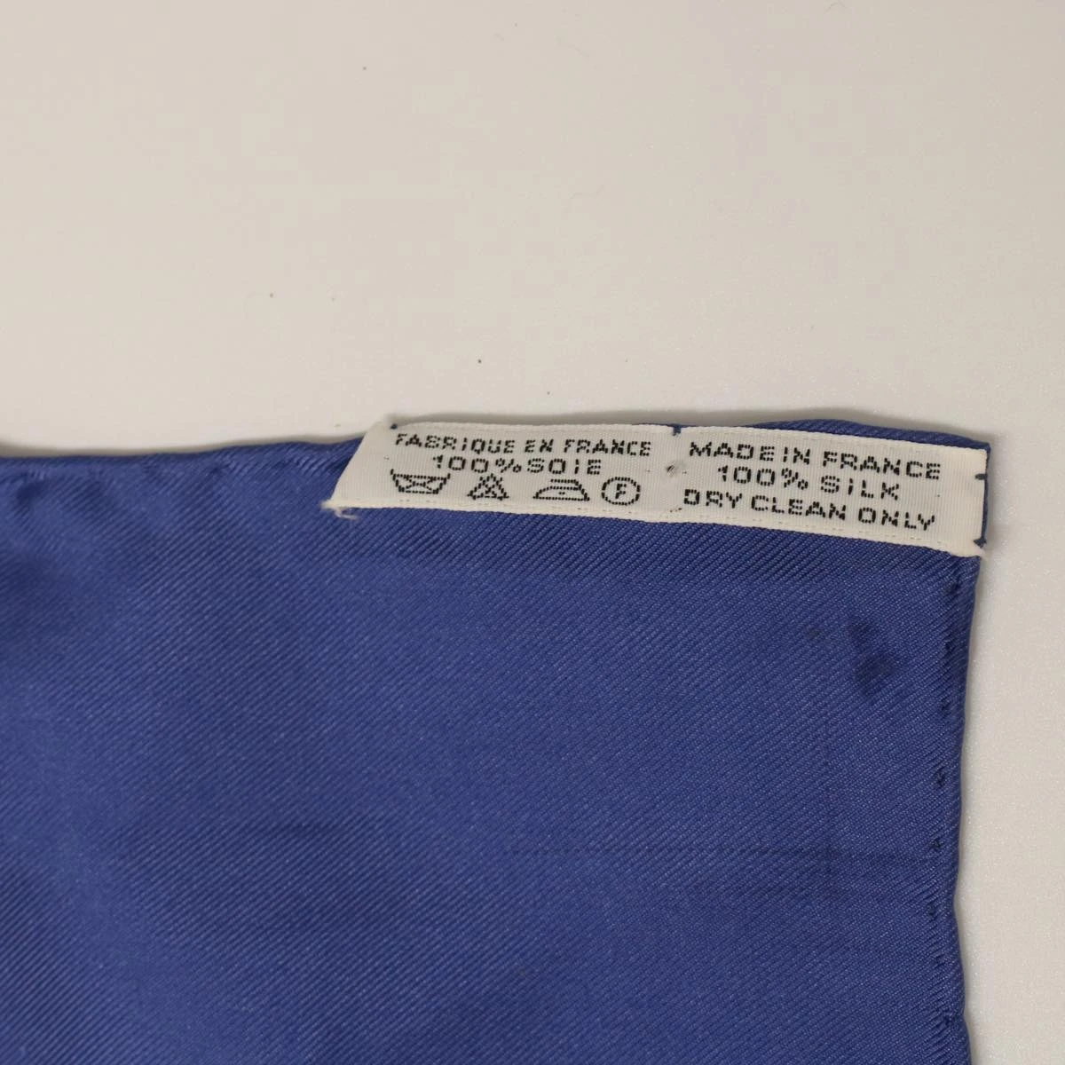 Brand Street HERMES Carre 90 BRIDES DE GALA Scarf Silk Blue Gray Auth Am4788 12 Brand Street HERMES Carre 90 BRIDES DE GALA Scarf Silk Blue Gray Auth Am4788 - Image 10