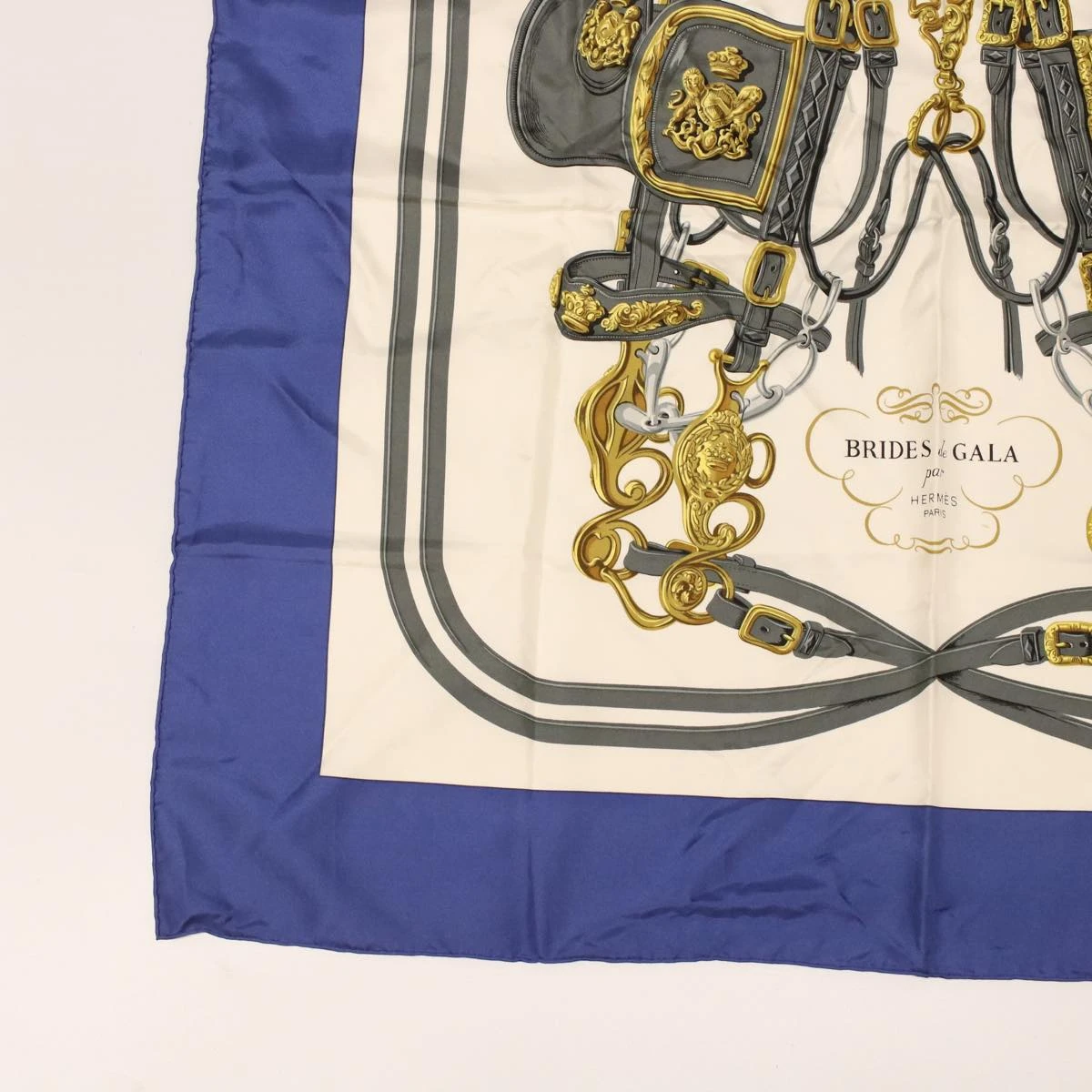 Brand Street HERMES Carre 90 BRIDES DE GALA Scarf Silk Blue Gray Auth Am4788 9 Brand Street HERMES Carre 90 BRIDES DE GALA Scarf Silk Blue Gray Auth Am4788 - Image 7