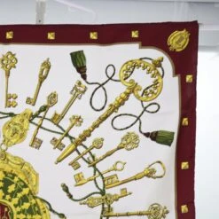 Style Tribute Hermes Carre 90 Le Cles Scarf Silk Red White Auth Am5303 21 Style Tribute Hermes Carre 90 Le Cles Scarf Silk Red White Auth Am5303 -Best Jewelry Store am5303 4 cbbb01e0 9983 47e4 9fab ac27d27eef57