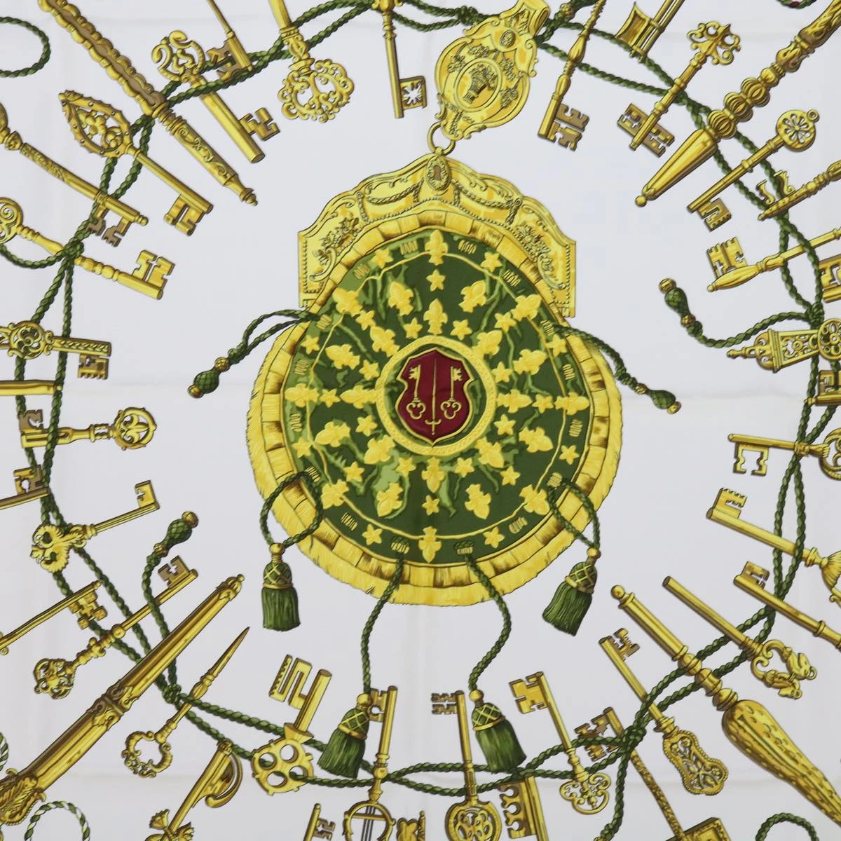 Style Tribute Hermes Carre 90 Le Cles Scarf Silk Red White Auth Am5303 8 Style Tribute Hermes Carre 90 Le Cles Scarf Silk Red White Auth Am5303 - Image 6