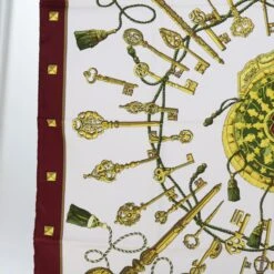 Style Tribute Hermes Carre 90 Le Cles Scarf Silk Red White Auth Am5303 24 Style Tribute Hermes Carre 90 Le Cles Scarf Silk Red White Auth Am5303 -Best Jewelry Store am5303 7 9fb0c8b2 50b0 46ed b159 d1c760af562d