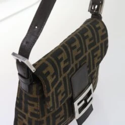 Brand Street FENDI Zucca Canvas Mamma Baguette Shoulder Bag Black Brown Auth Am5417A 27 Brand Street FENDI Zucca Canvas Mamma Baguette Shoulder Bag Black Brown Auth Am5417A -Best Jewelry Store am5417 6