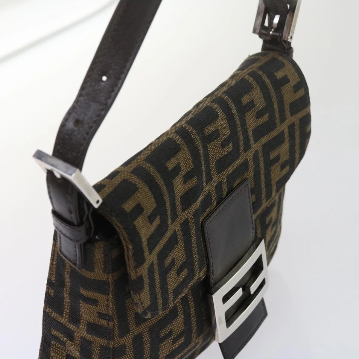 Brand Street FENDI Zucca Canvas Mamma Baguette Shoulder Bag Black Brown Auth Am5417A 8 Brand Street FENDI Zucca Canvas Mamma Baguette Shoulder Bag Black Brown Auth Am5417A - Image 6