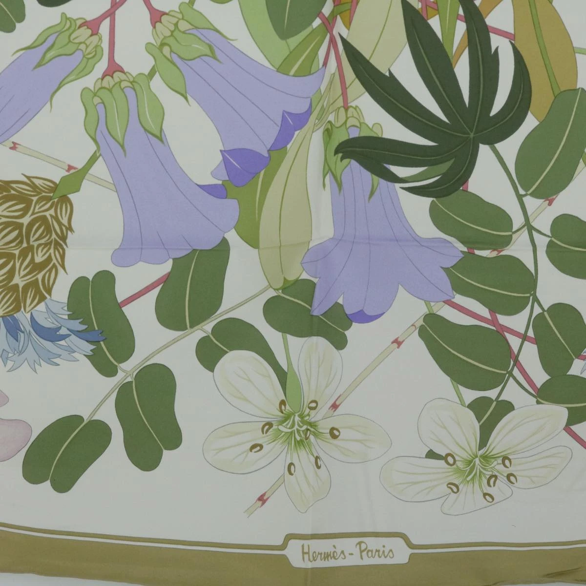 Brand Street HERMES Carre 90 Flora Graeca Scarf Silk Beige Multicolor Auth Am5676 11 Brand Street HERMES Carre 90 Flora Graeca Scarf Silk Beige Multicolor Auth Am5676 - Image 9