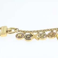 Style Tribute LOUIS VUITTON Porte Cles Chainne Pastille Bag Charm Gold M65386 Lv Auth Am322b 13 Style Tribute LOUIS VUITTON Porte Cles Chainne Pastille Bag Charm Gold M65386 Lv Auth Am322b -Best Jewelry Store br322 5 52486b09 a575 47de 8c30 d3a965f2c89b