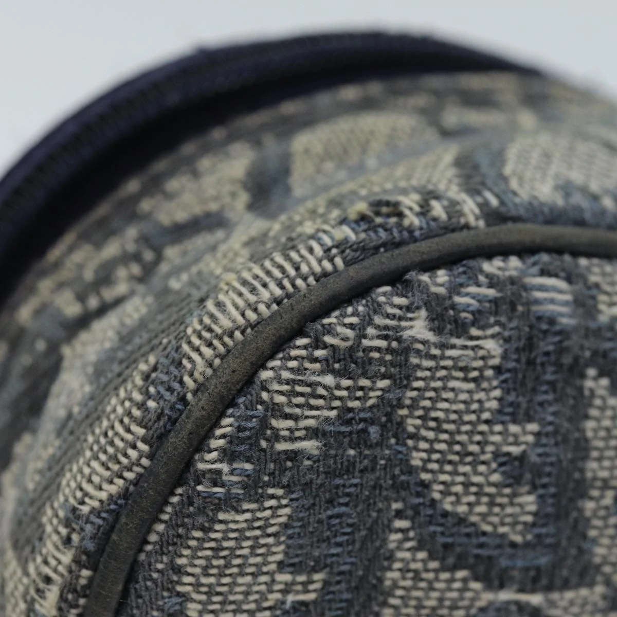 Brand Street CHRISTIAN DIOR Trotter Canvas Saddle Pouch Accessory Pouch Navy Auth Bs14248 17 Brand Street CHRISTIAN DIOR Trotter Canvas Saddle Pouch Accessory Pouch Navy Auth Bs14248 - Image 15