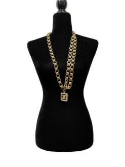 Luxury Resale Network CHANEL Vintage Gold Chain Belt CC Square Charm Excellent 36 -Best Jewelry Store f548b077 97fb 57e8 96f5 86a9ec2c7f2b bd919fc5 7325 488e af2e 1800f3de2382