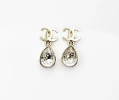 Lar Vintage CHANEL Gold CC Tear Drop Crystal Dangle Piercing Earrings