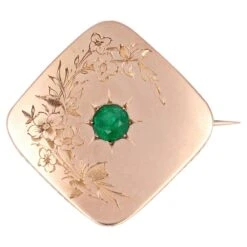 Sarl Baume French 19th Century Emerald 18 Karat Rose Gold Brooch