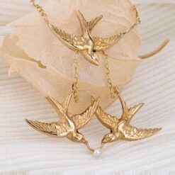 Sarl Baume French 20th Century Fine Pearl 18 Karat Yellow Gold Swallows Necklace -Best Jewelry Store lot16 05 master