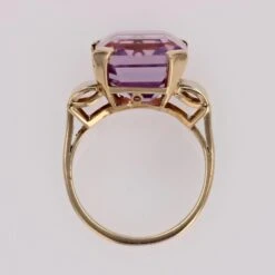 Sarl Baume French Retro 1950s 11.29 Carats Kunzite 18 Karat Yellow Gold Cocktail Ring -Best Jewelry Store lot 20 18 master