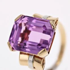 Sarl Baume French Retro 1950s 11.29 Carats Kunzite 18 Karat Yellow Gold Cocktail Ring -Best Jewelry Store lot 20 23 master