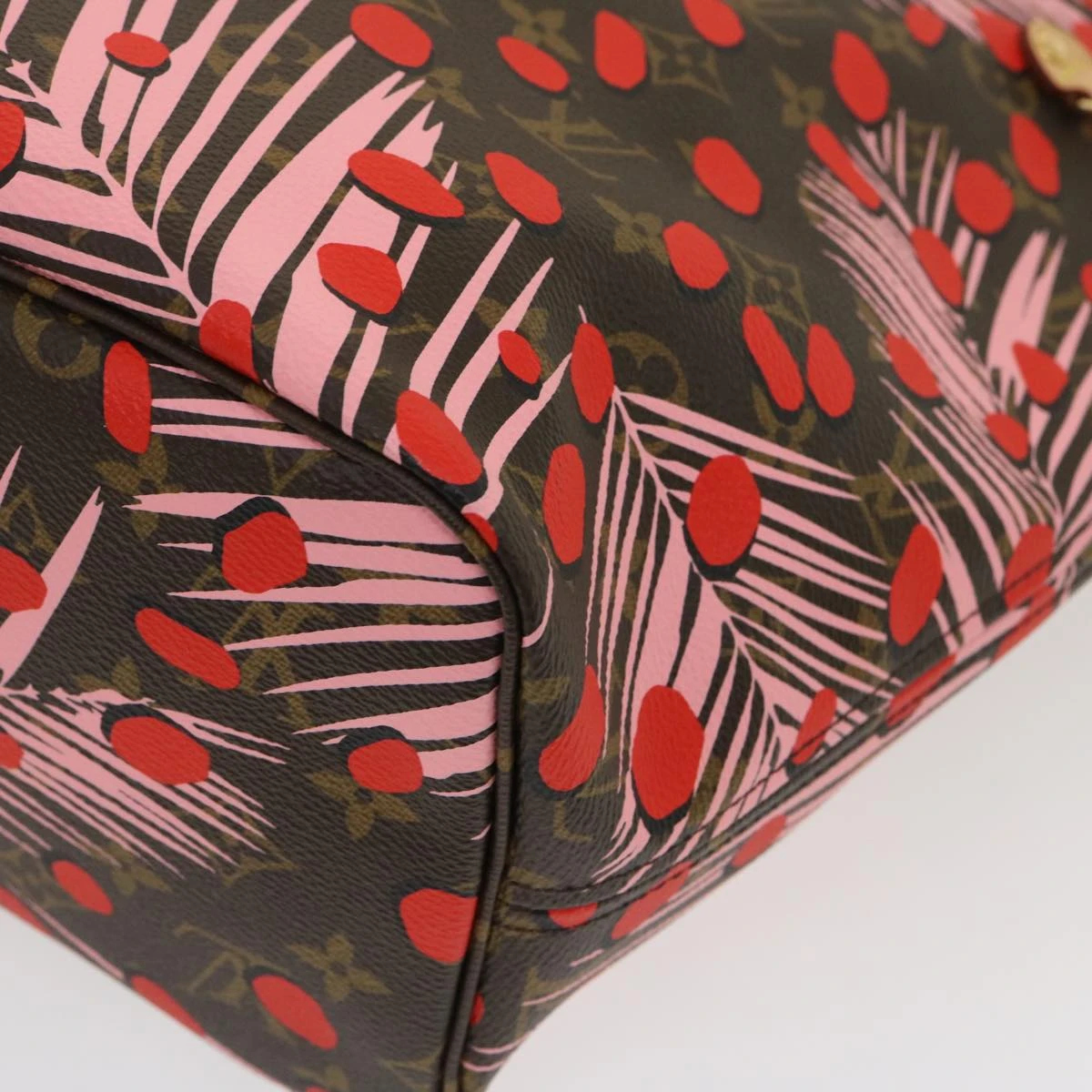Brand Street LOUIS VUITTON Monogram Jungle Dot Neverfull MM Tote Bag M41979 LV Auth 67490S 18 Brand Street LOUIS VUITTON Monogram Jungle Dot Neverfull MM Tote Bag M41979 LV Auth 67490S - Image 16
