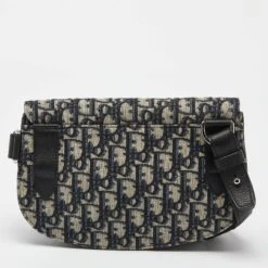 The Luxury Closet DIOR Navy Blue/Black Oblique Canvas And Leather Saddle Pouch Bag -Best Jewelry Store luxury men dior used bags p1001060 012