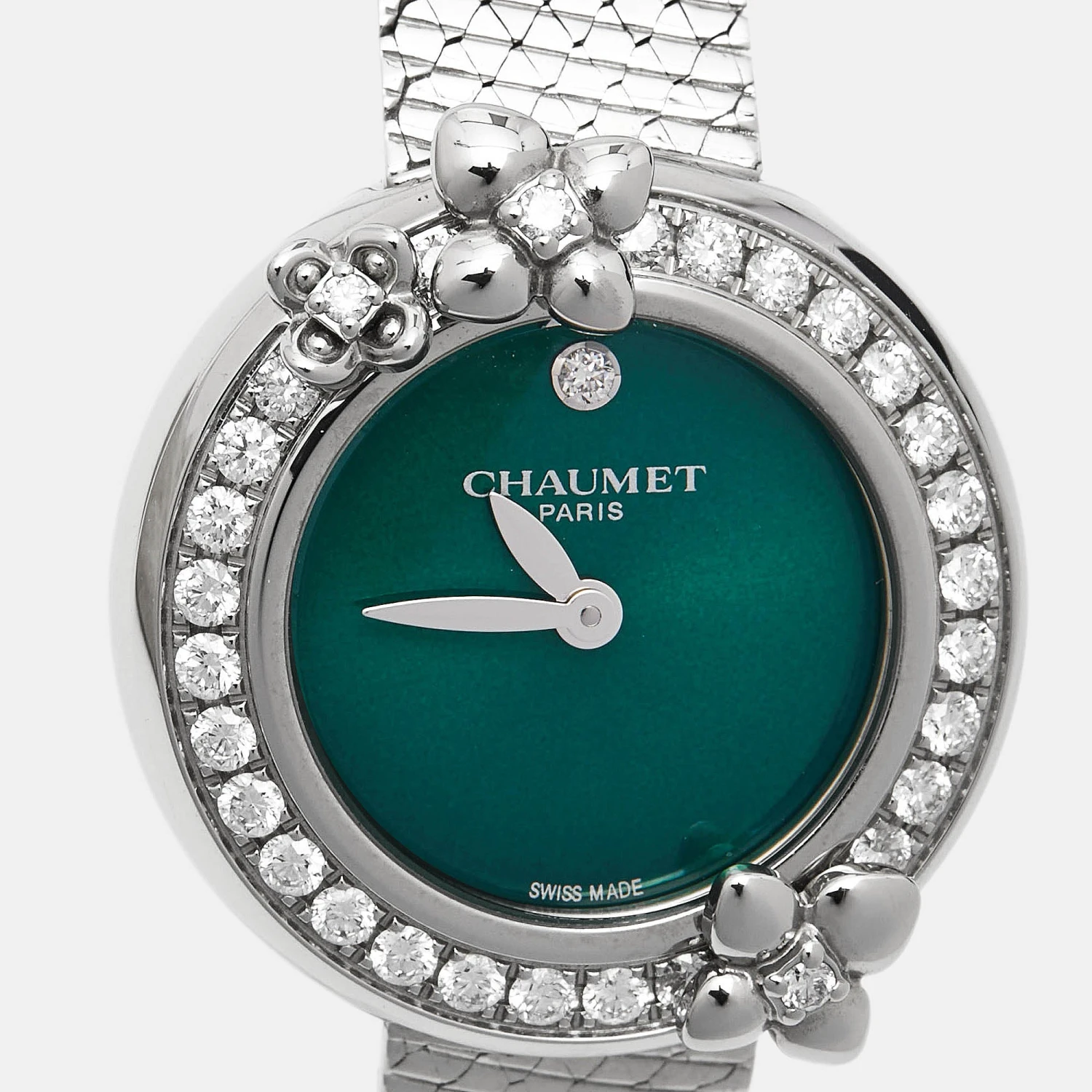 The Luxury Closet CHAUMET Green Stainless Steel Diamond Hortensia Eden W83880-001 Women's Wristwatch 22 Mm 5 The Luxury Closet CHAUMET Green Stainless Steel Diamond Hortensia Eden W83880-001 Women's Wristwatch 22 Mm - Image 3