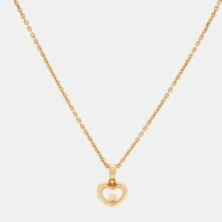The Luxury Closet CHOPARD Happy Diamonds 18k Yellow Gold Necklace -Best Jewelry Store luxury women chopard used fine jewelry p1003440 004