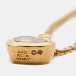 The Luxury Closet CHOPARD Happy Diamonds 18k Yellow Gold Necklace -Best Jewelry Store luxury women chopard used fine jewelry p1003440 006