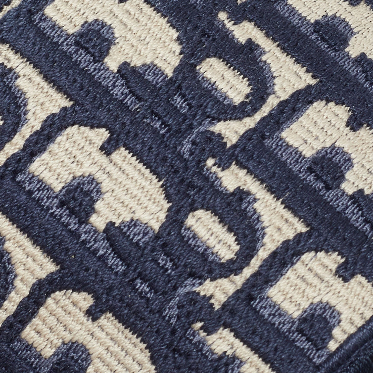 The Luxury Closet DIOR Navy Blue Oblique Embroidered Headband 7 The Luxury Closet DIOR Navy Blue Oblique Embroidered Headband - Image 5