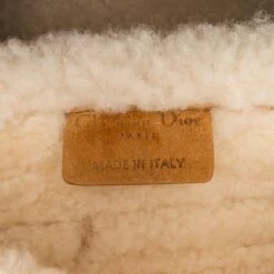 The Luxury Closet DIOR Brown Shearling Saddle Bag 17 The Luxury Closet DIOR Brown Shearling Saddle Bag -Best Jewelry Store luxury women dior used handbags p899091 008