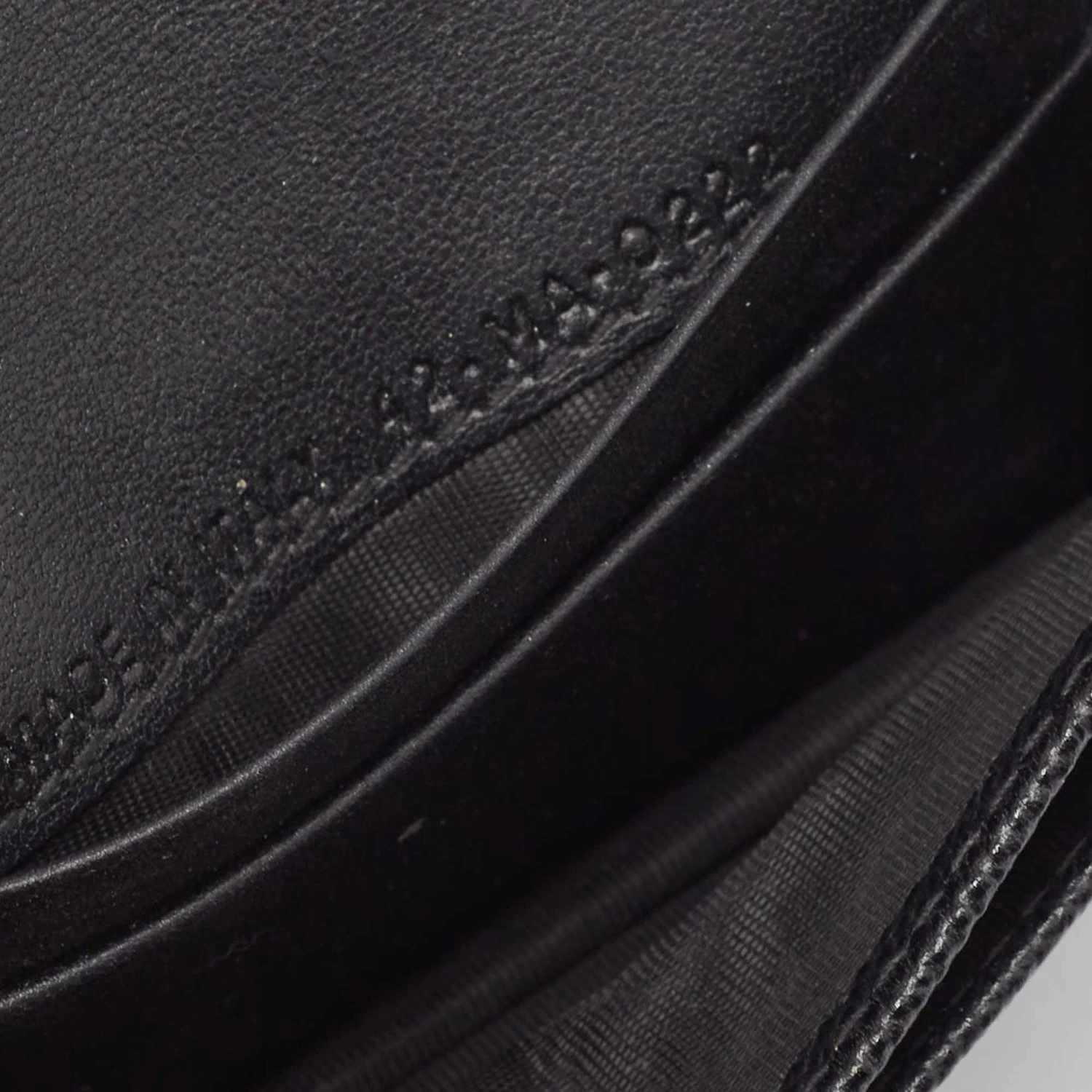 The Luxury Closet DIOR Black Leather Saddle Flap Card Case 4 The Luxury Closet DIOR Black Leather Saddle Flap Card Case - Image 2