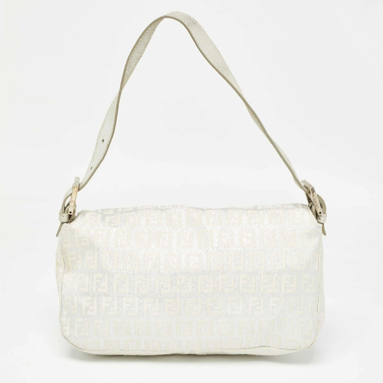 The Luxury Closet FENDI Silver/White Zucchino Canvas And Leather Forever Baguette Bag 6 The Luxury Closet FENDI Silver/White Zucchino Canvas And Leather Forever Baguette Bag - Image 4