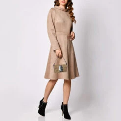 The Luxury Closet FENDI Fatigue Beige/Brown Zucchino Canvas And Leather Baguette Bag -Best Jewelry Store luxury women fendi used handbags p992826 001