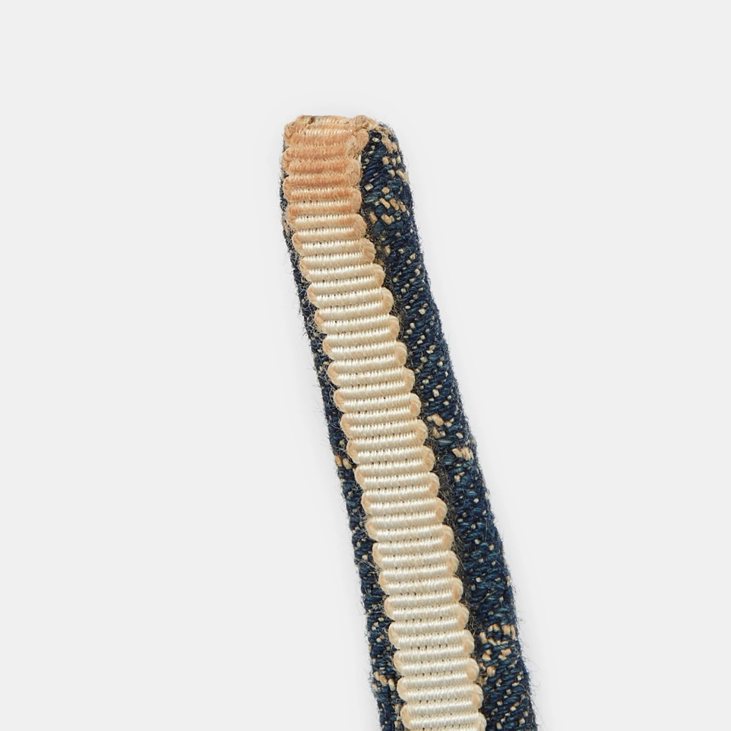 The Luxury Closet GUCCI Blue GG Denim Headband 8 The Luxury Closet GUCCI Blue GG Denim Headband - Image 6