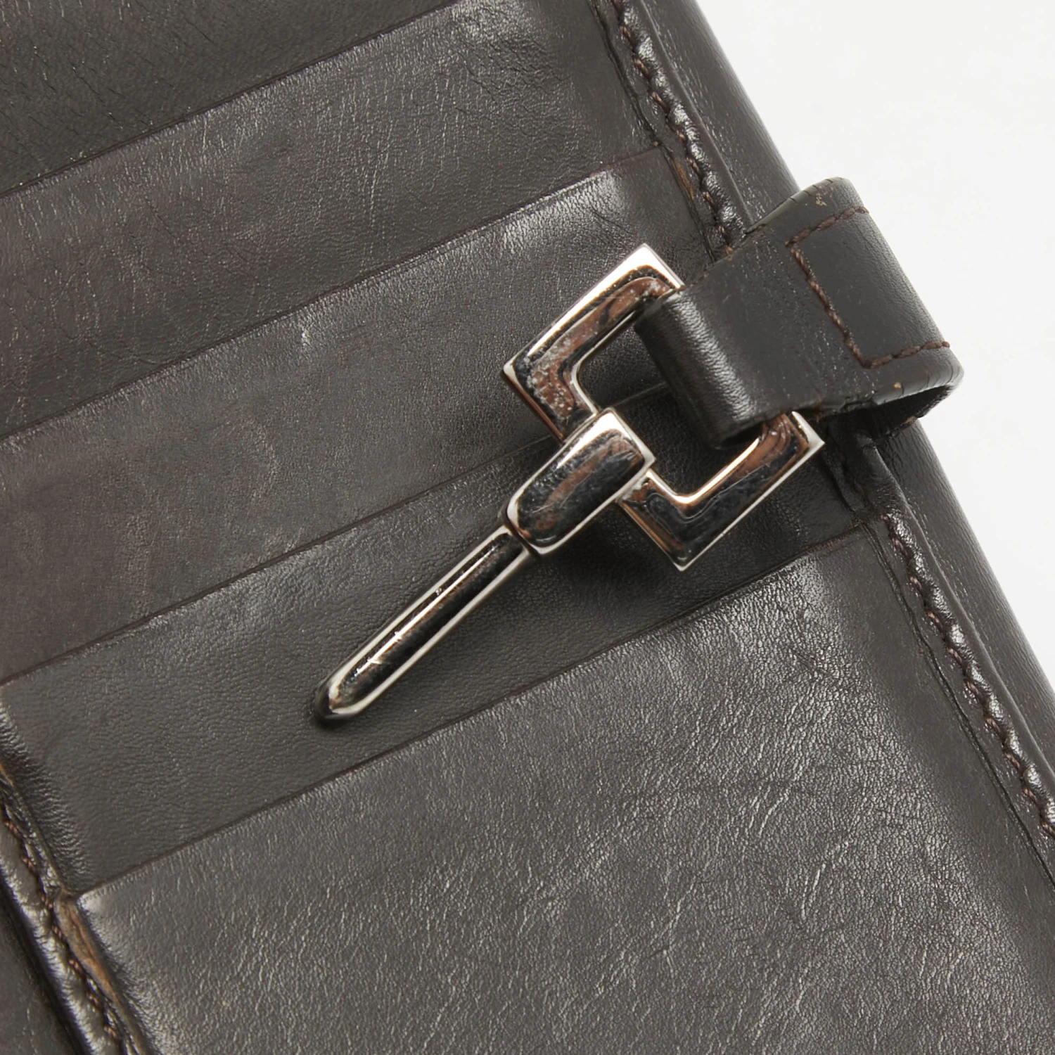 The Luxury Closet GUCCI Dark Brown GG Canvas And Leather Jackie Continental Wallet 9 The Luxury Closet GUCCI Dark Brown GG Canvas And Leather Jackie Continental Wallet - Image 7