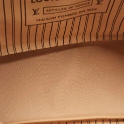 The Luxury Closet LOUIS VUITTON Monogram Canvas Neverfull MM Bag 16 The Luxury Closet LOUIS VUITTON Monogram Canvas Neverfull MM Bag -Best Jewelry Store luxury women louis vuitton used handbags p1003747 004