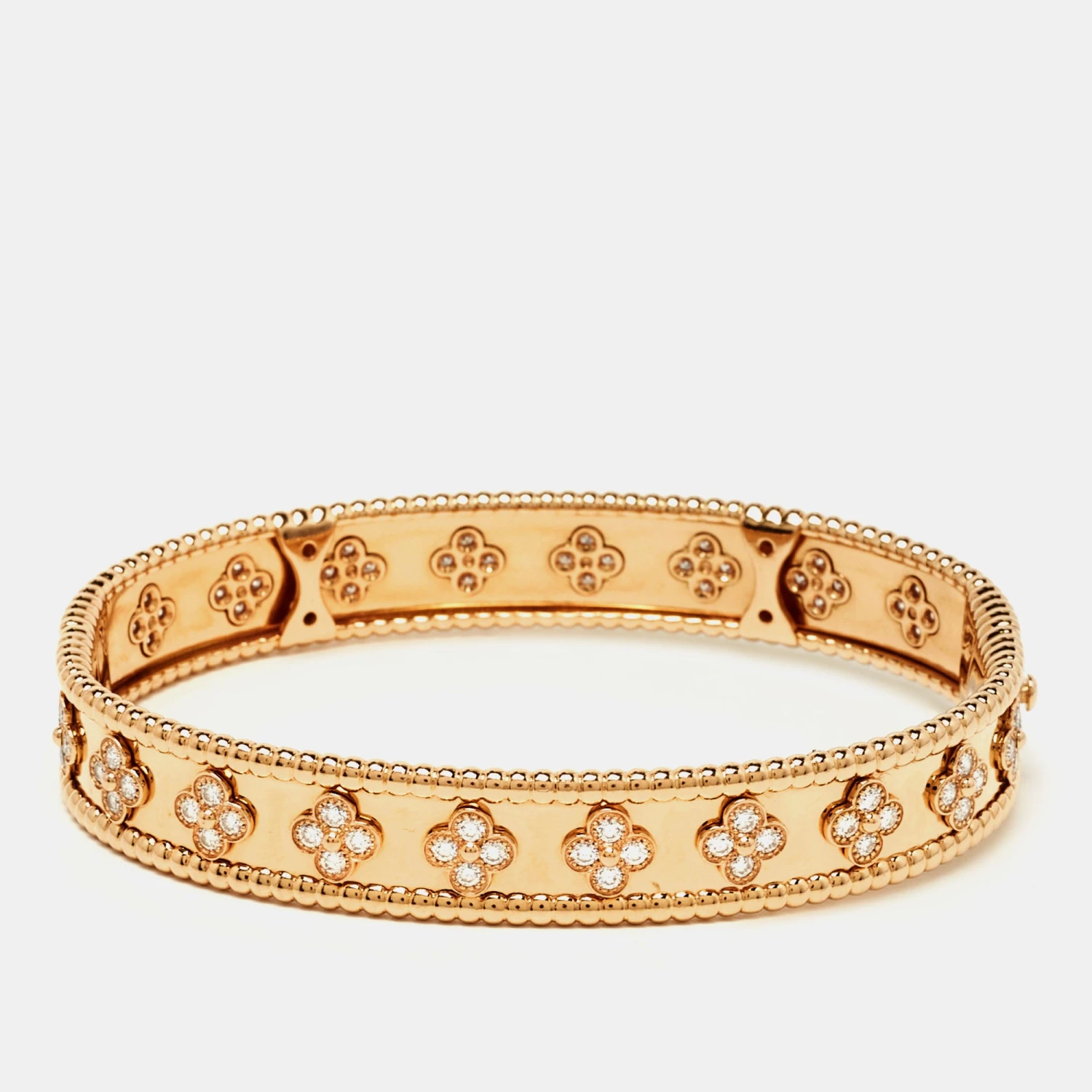 The Luxury Closet Van Cleef & Arpels Perlee Clovers Diamond 18k Rose Gold Medium Model Bracelet L 4 The Luxury Closet Van Cleef & Arpels Perlee Clovers Diamond 18k Rose Gold Medium Model Bracelet L - Image 2