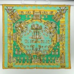 Brand Street HERMES Carre 90 ASTRES Et SOLEILS Scarf Silk Green Auth Mr067 32 Brand Street HERMES Carre 90 ASTRES Et SOLEILS Scarf Silk Green Auth Mr067 -Best Jewelry Store mr067 16