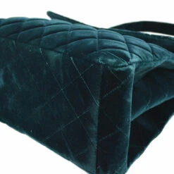 AMORE Vintage CHANEL 1997-1999 Green Velvet Flap Shoulder Bag 61608 -Best Jewelry Store s l1600 37 c0b1ca40 84e6 42b7 8224 effa80123ea9