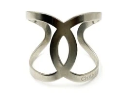 Lar Vintage CHANEL Silver CC Curve Large Cuff