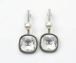 Lar Vintage CHANEL Silver CC Princess Crystal Geo Pearl Large Drop Piercing Earrings